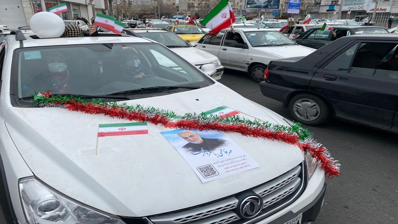 آغاز جشن ۴۳ سالگی انقلاب اسلامی در البرز + تصاویر