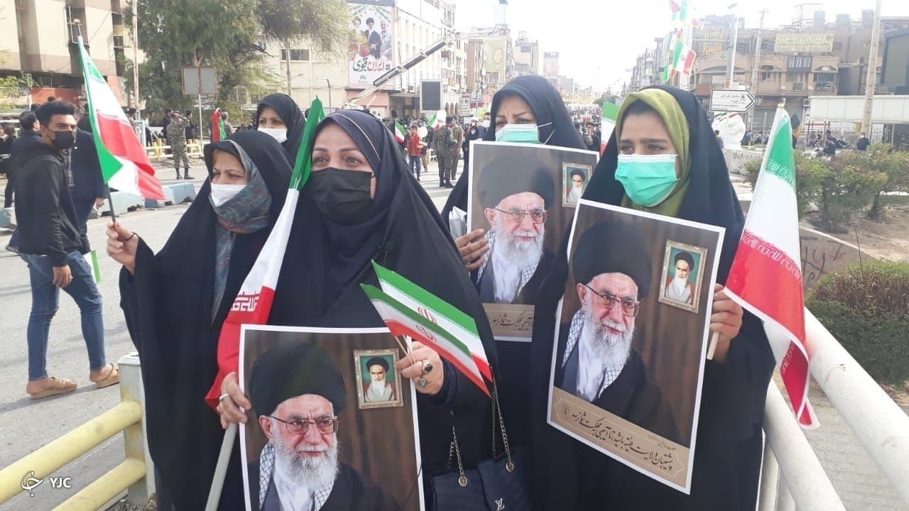 مردم ایران چهل و سومین سالگرد پیروزی انقلاب را جشن گرفتند + فیلم و تصاویر