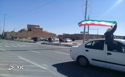 حضور مردمان فردوس در راهپیمایی ۲۲ بهمن + تصاویر