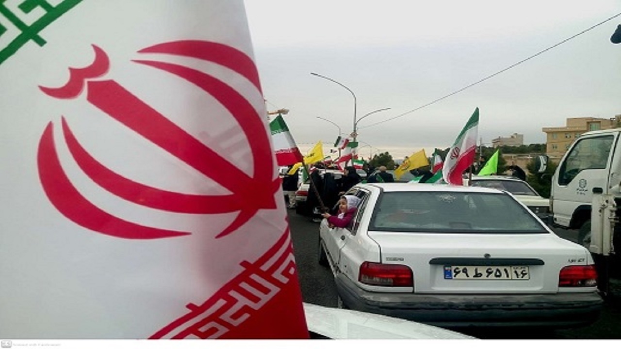 قرائت قطعنامه مراسم یوم الله ۲۲ بهمن ماه ۱۴۰۰