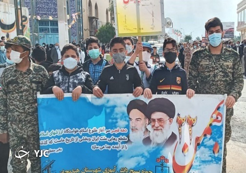 حضور اقشار مختلف مردم خوزستان در راهپیمایی ۲۲ بهمن
