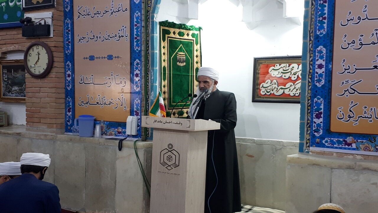 حضور انقلابی مردم در یوم الله ۲۲ بهمن نشان از شجاعت مردم است