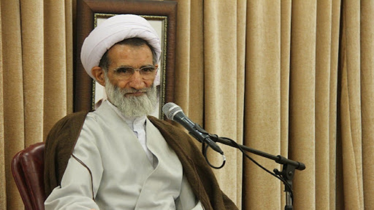 انقلاب اسلامی به پیشرفت‌های چشمگیر و دستاورد‌های ارزشمندی دست یافته است