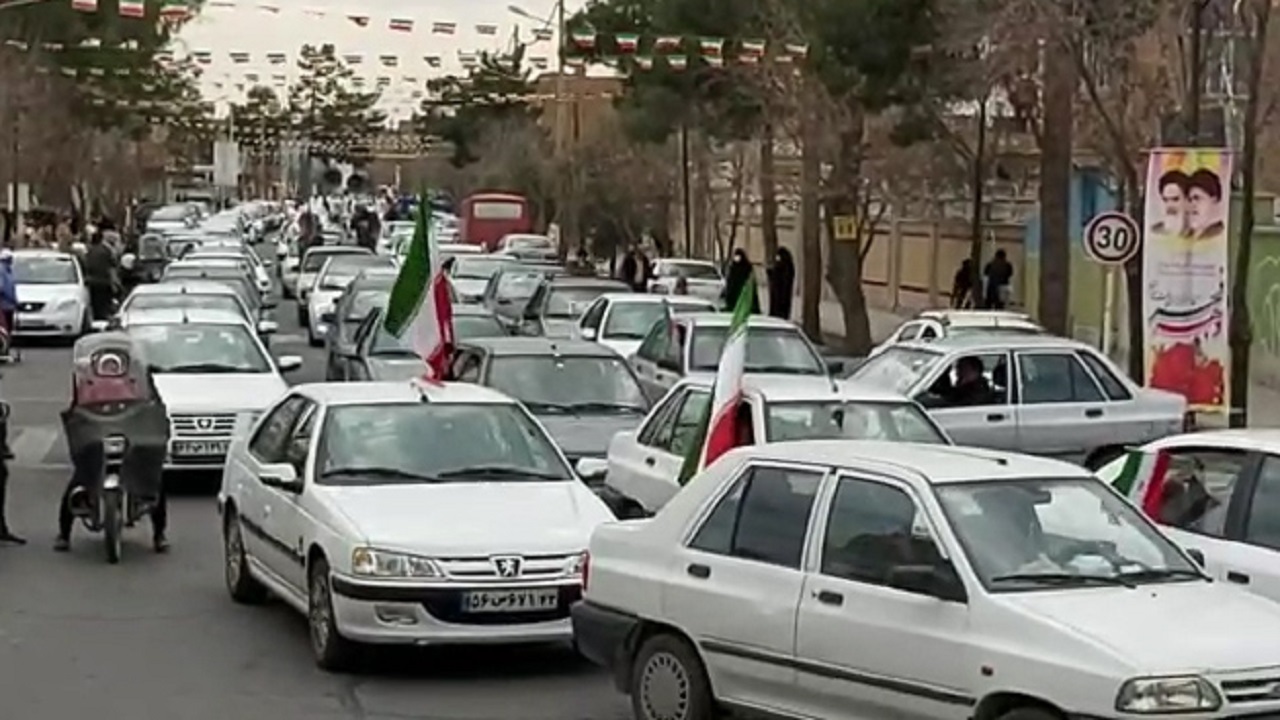 22 بهمن در آران و بیدگل از
