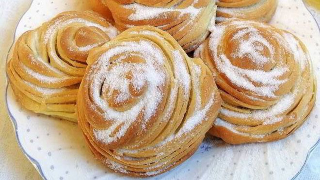 با طرز تهیه قتلمه، شیرینی لایه‌لایه‌ای از دیار افغانستان آشنا شوید