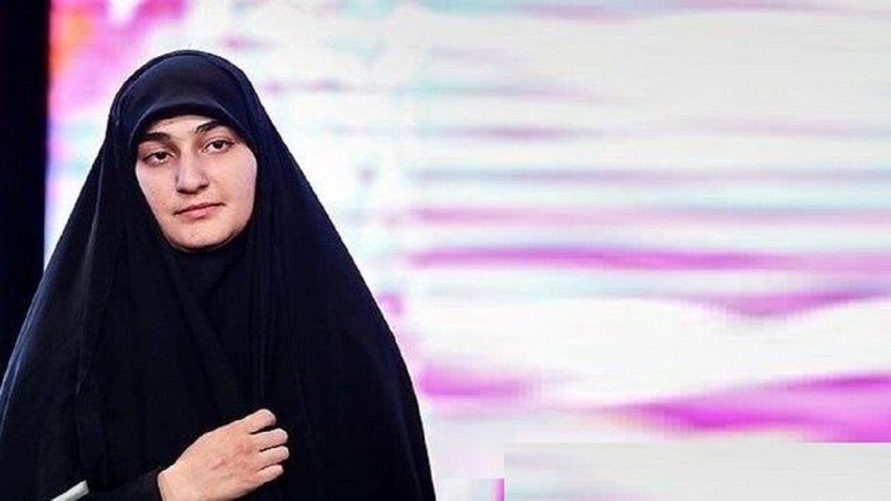 حضور زینب سلیمانی در اختتامیه جشنواره فیلم فجر + فیلم