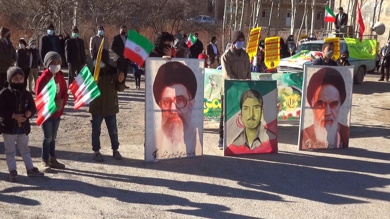 حضور اهالی شیرگ ججگ در راهپیمایی ۲۲ بهمن