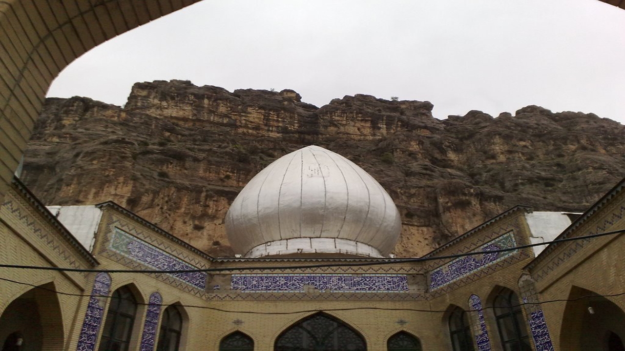واکنش اوقاف به ماجرای کلیپ قدمگاه و مسجد دشت ارژن
