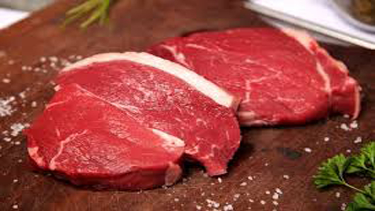 نحوه تشخیص سالم بودن گوشت قرمز و گوشت مرغ چگونه است؟