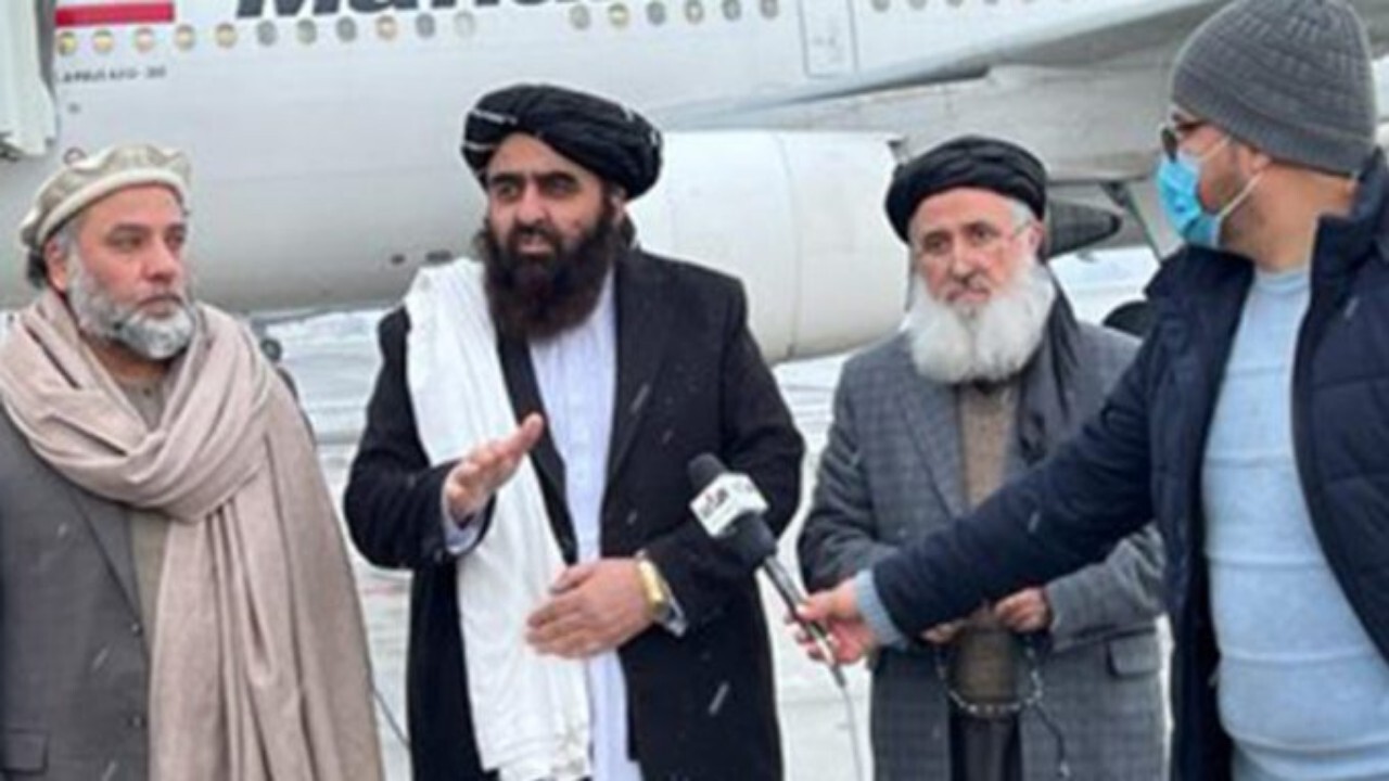 سرپرست وزارت خارجه طالبان راهی قطر شد
