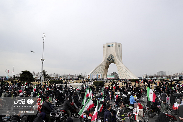 عملکرد رسانههای ضدانقلاب در پیش و پس از راهپیماییهای ۲۲بهمن عملکرد رسانههای ضدانقلاب در پیش و پس از راهپیماییهای ۲۲بهمن