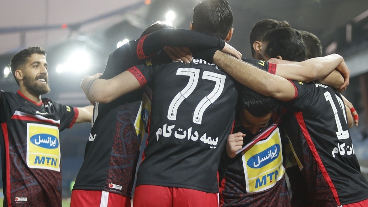 برد پرسپولیس مقابل نساجی