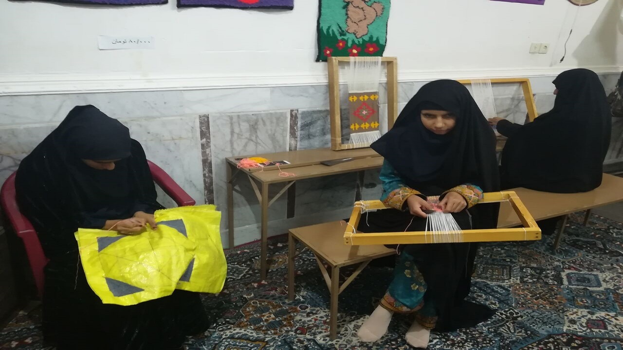 تشکیل گروه‌های همیار نقش مهمی در توانمندی زنان خود سرپرست دارد