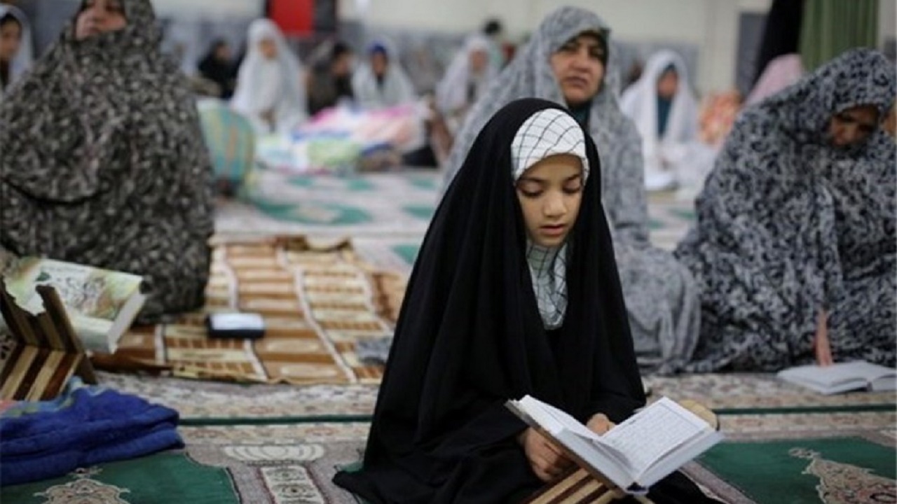 آیین معنوی اعتکاف با حضور ۳۰۰ نفر در ایرانشهر برگزار می‌شود