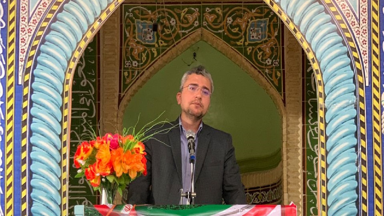 سند اراضی مردم دشتستان در سطح ملی دنبال می‌شود
 
