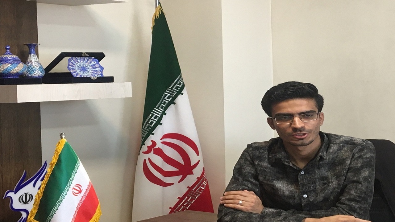 ماجرای وصیت شاعر آذربایجانی درباره انگشتر رهبری