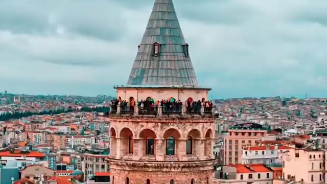 برج گالاتا، سمبل شهر استانبول با قدمتی ۷۰۰ ساله + فیلم