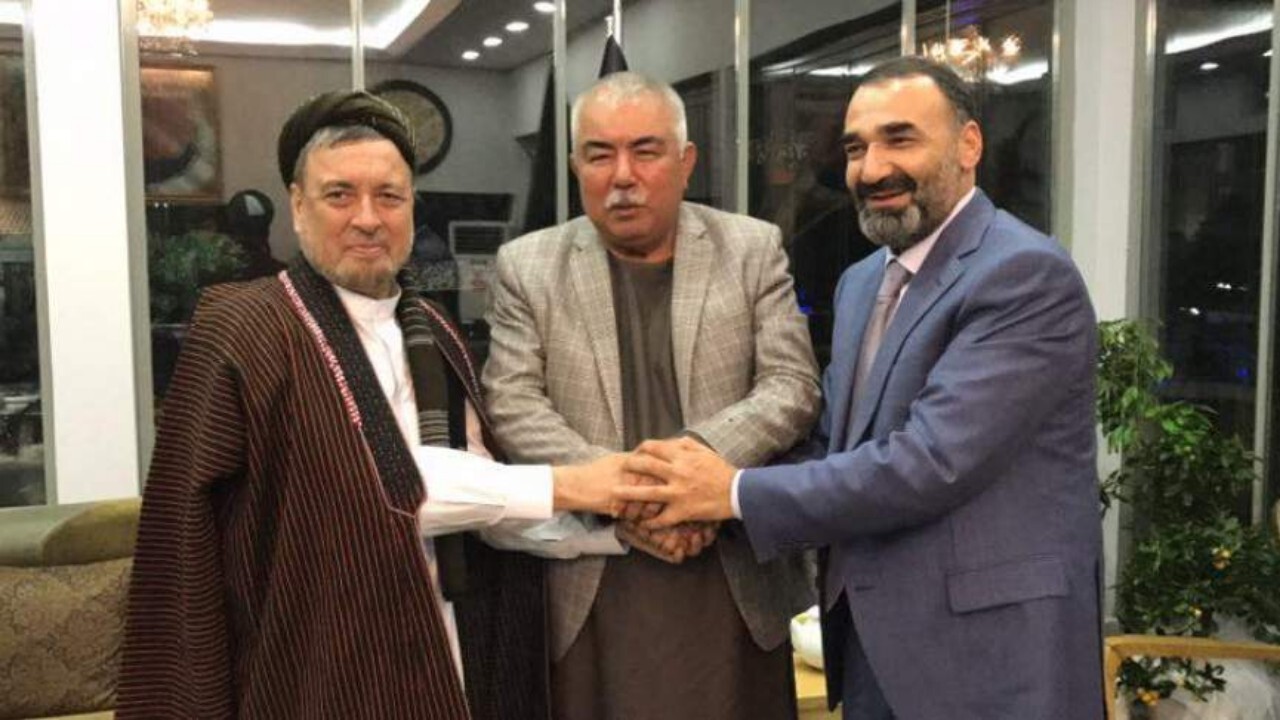 رئیس ای اس ای و احزاب مخالف طالبان اوضاع افغانستان را بررسی کردند