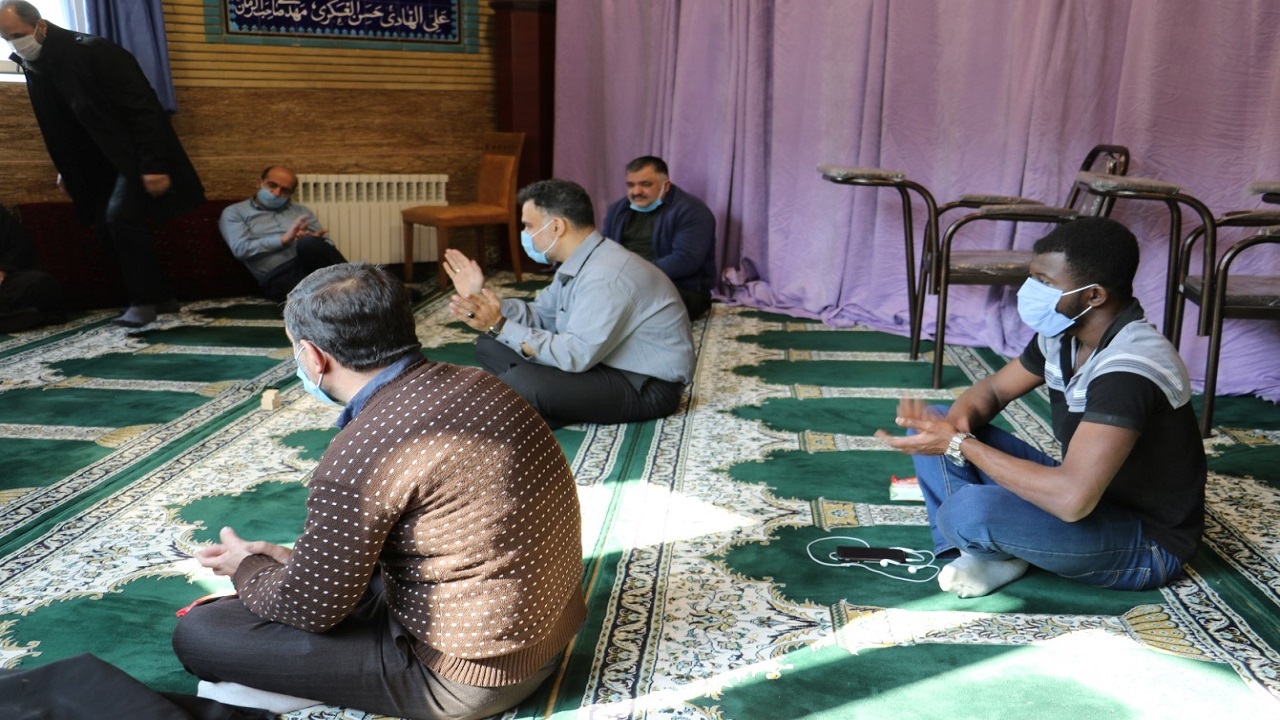 برگزاری مراسم اعتکاف در کاشمر + فیلم