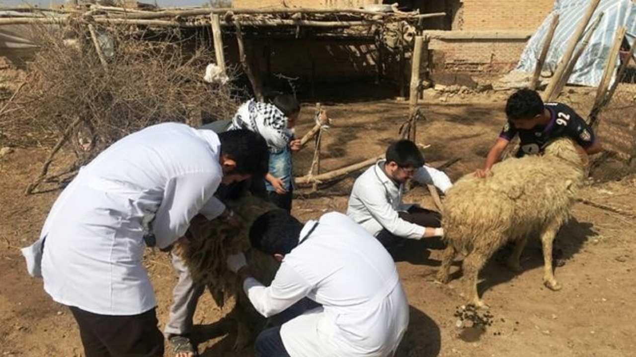 اعزام گروه جهادی به دهستان قیام شهرستان لنده