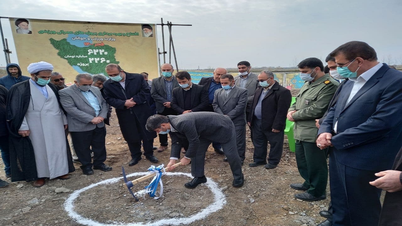 کلنگ زنی سالن ورزشی نصرتکلا بخش رودبست بابلسر