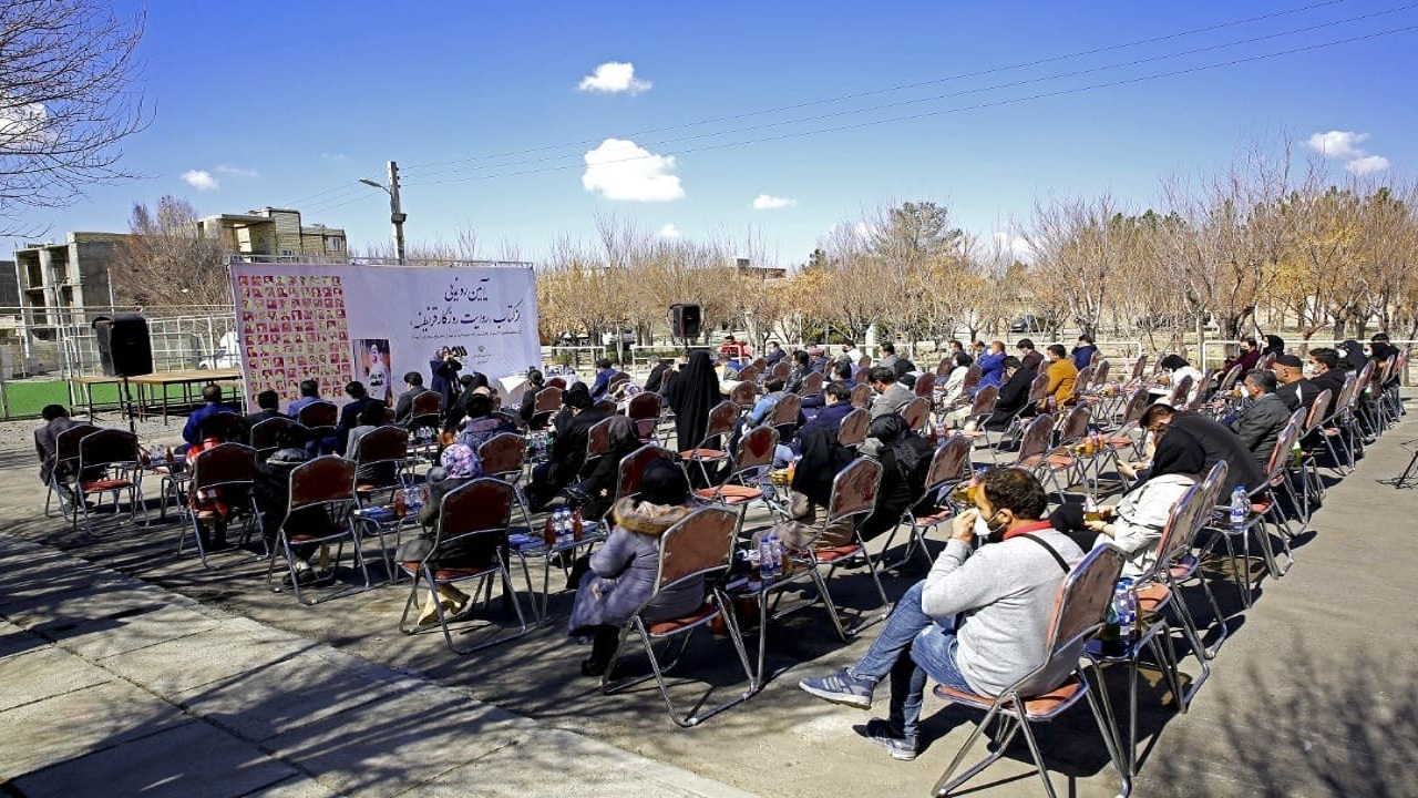 رونمایی از کتاب «روایت روزگار قرنطینه»