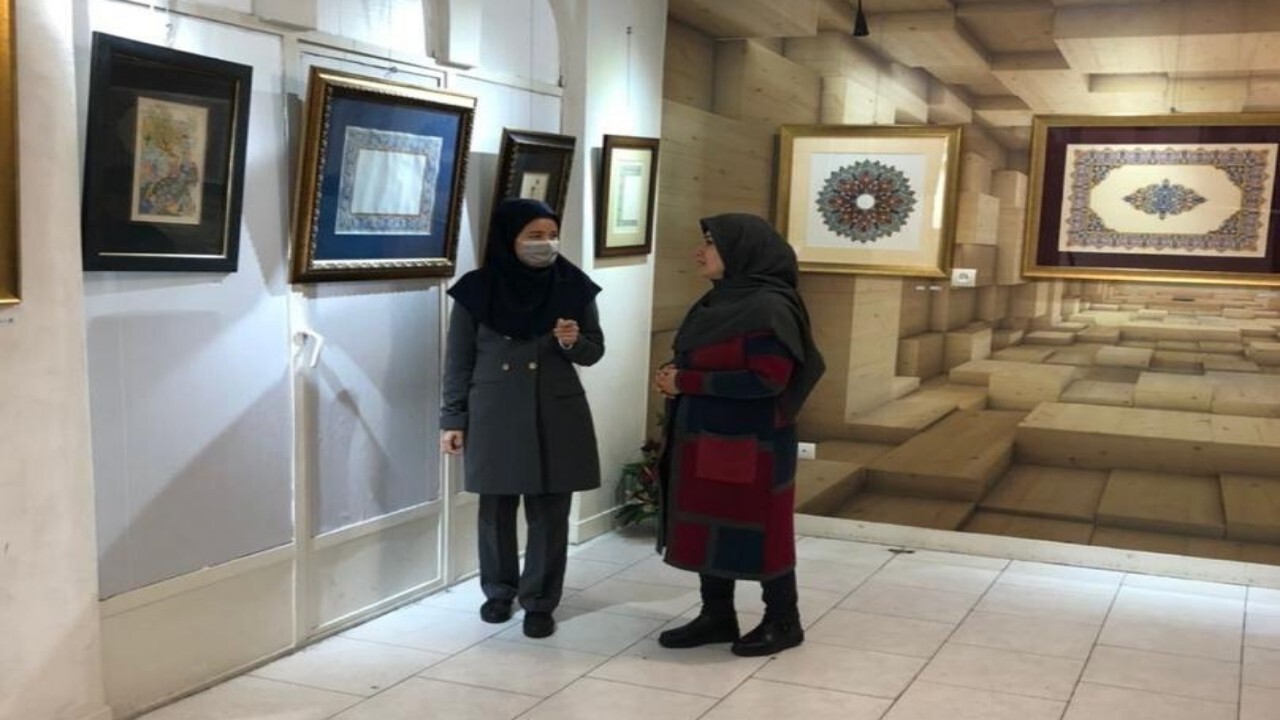 نمایشگاه هنر و دوستی مهاجران افغانستانی در تهران + فیلم