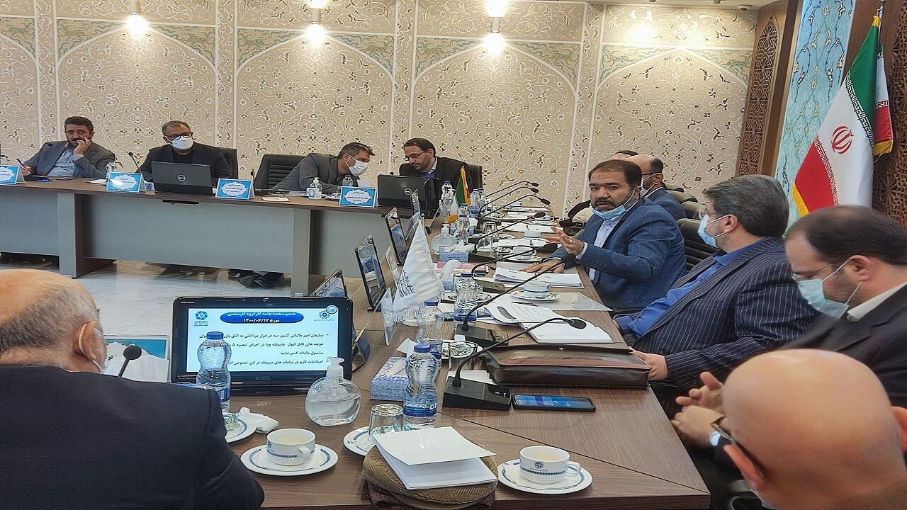 استان اصفهان نیازمند استفاده از صنایع هایتک و دانش‌بنیان است
