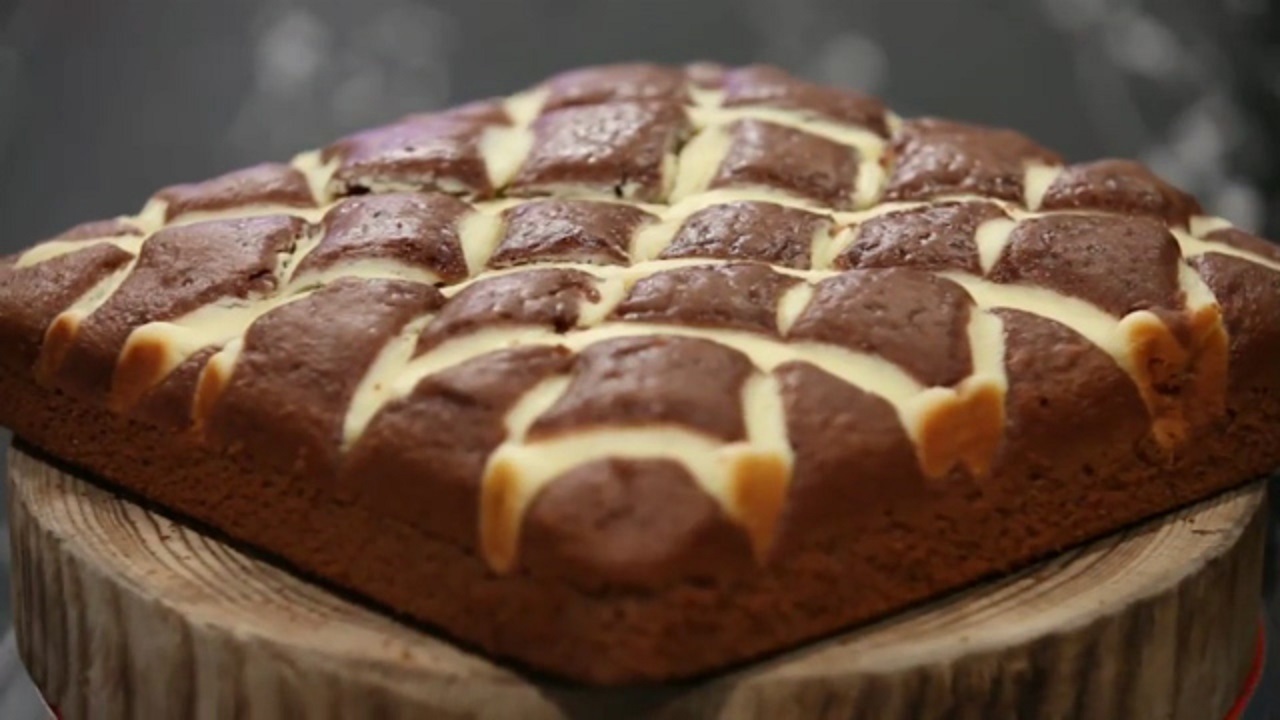 طرز تهیه کیک شکلاتی + فیلم