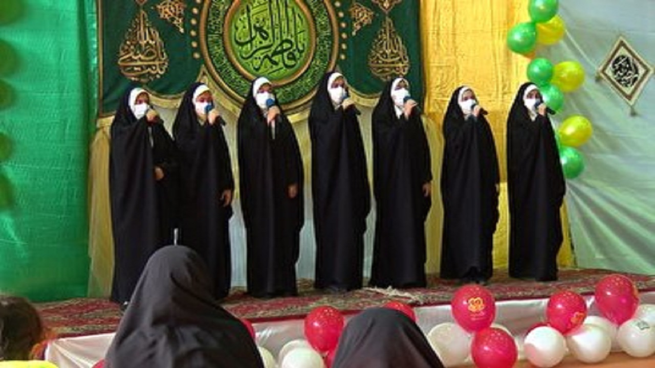 همایش بزرگداشت بانوان در همایش مهر فاطمی در استان سمنان