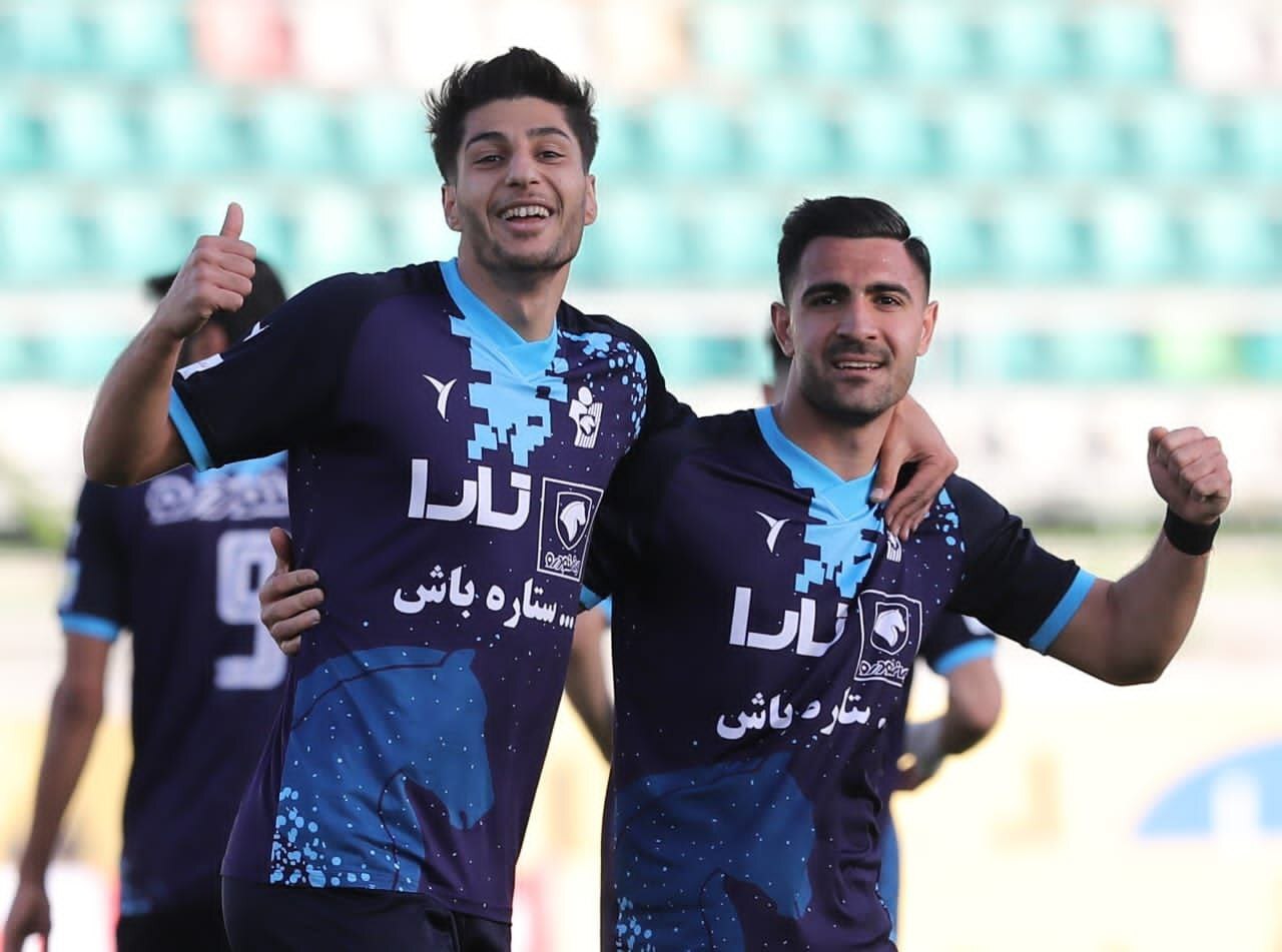 پیکان 