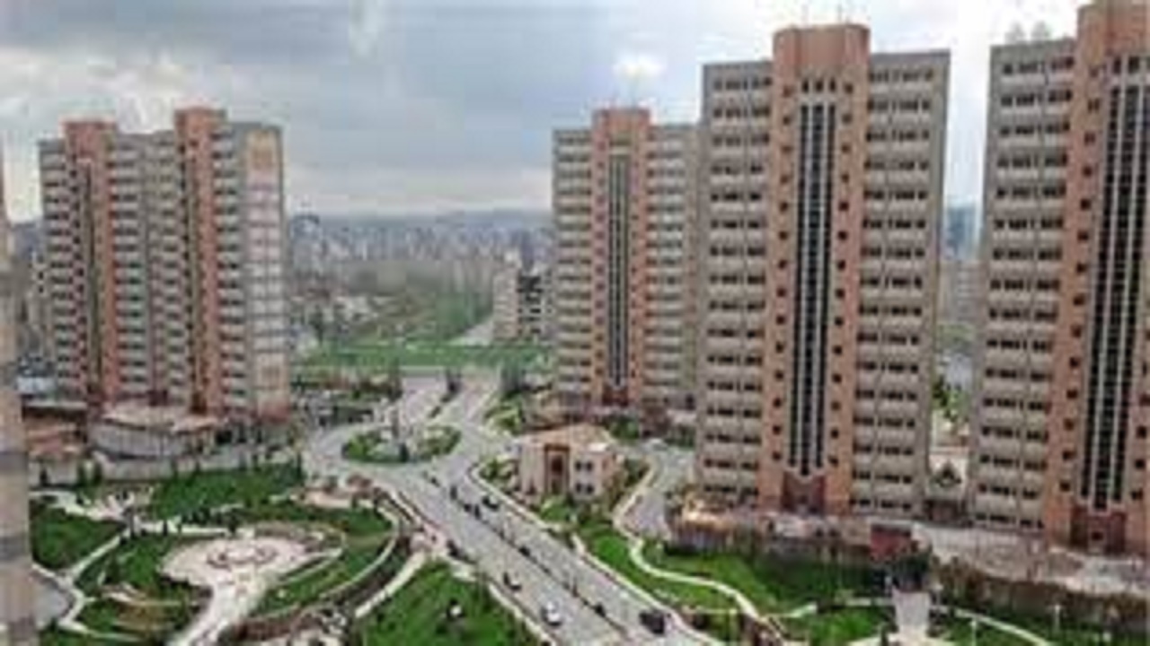 مسائل و مشکلات اجرایی بیمارستان شهر جدید سهند بررسی شد