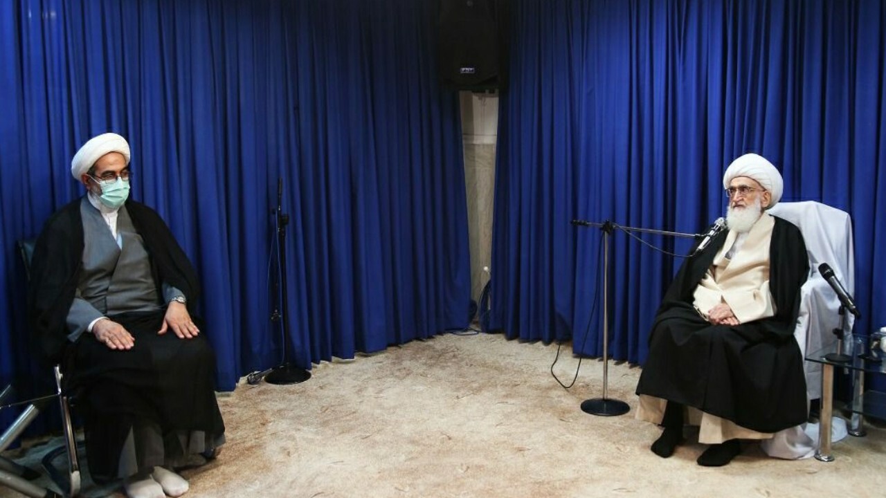 واکنش آیت الله نوری همدانی به هنجار شکنی در جشنواره فیلم فجر