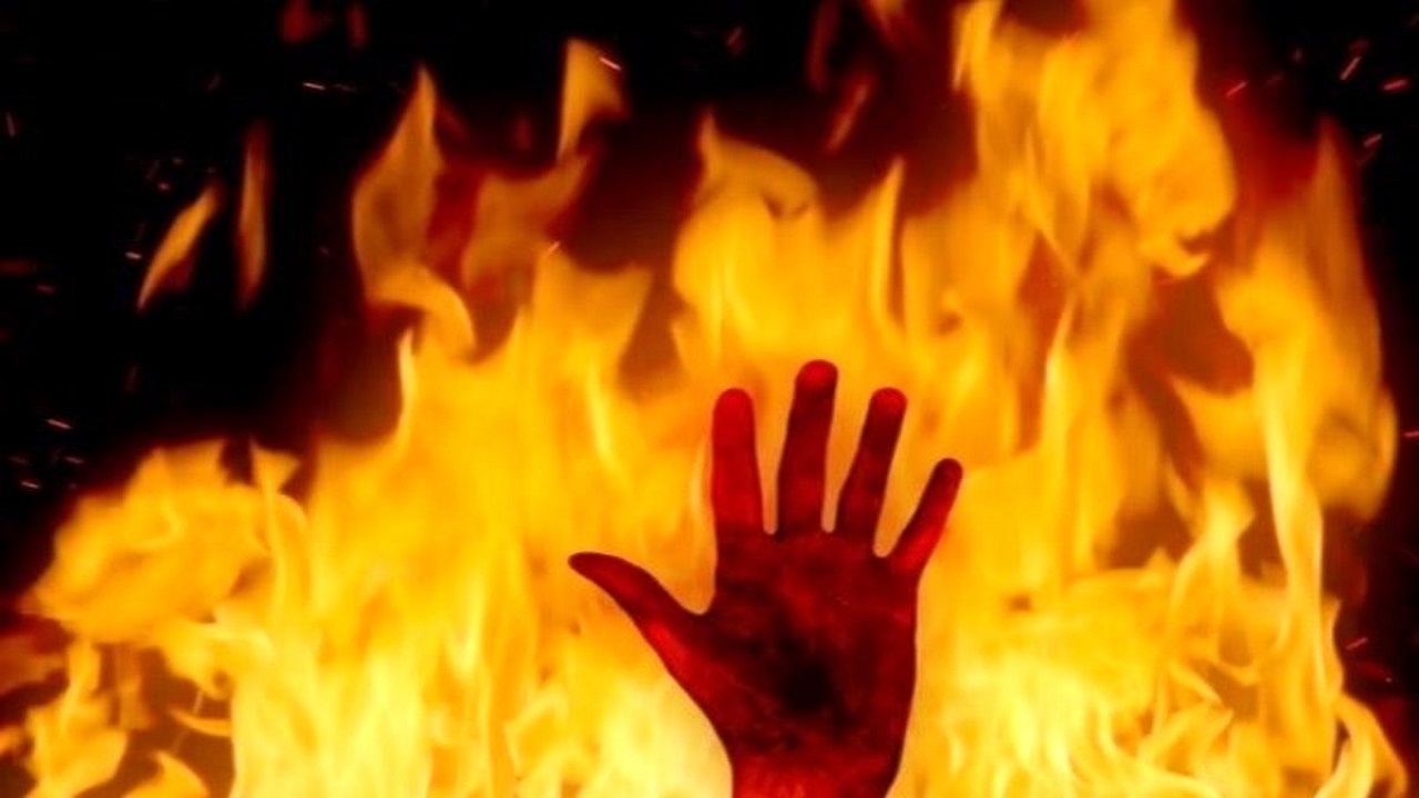 ماجرای خودسوزی شهروند ایلامی/ از انکار بنیاد مسکن تا ورود دادستانی به موضوع