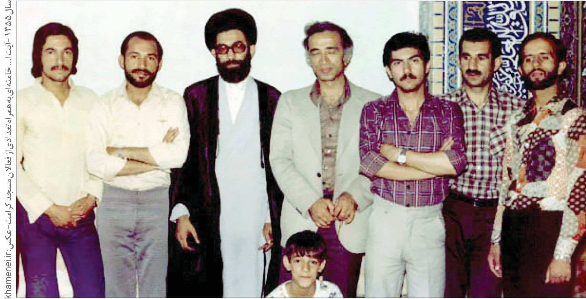 جلسات آیت الله خامنه ای در مسجد کرامت