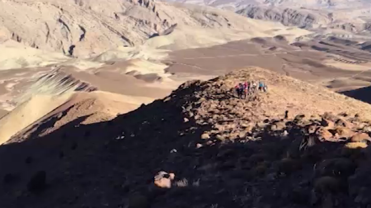 کوهپیمایی خانوادگی در ارتفاعات شهمیرزاد