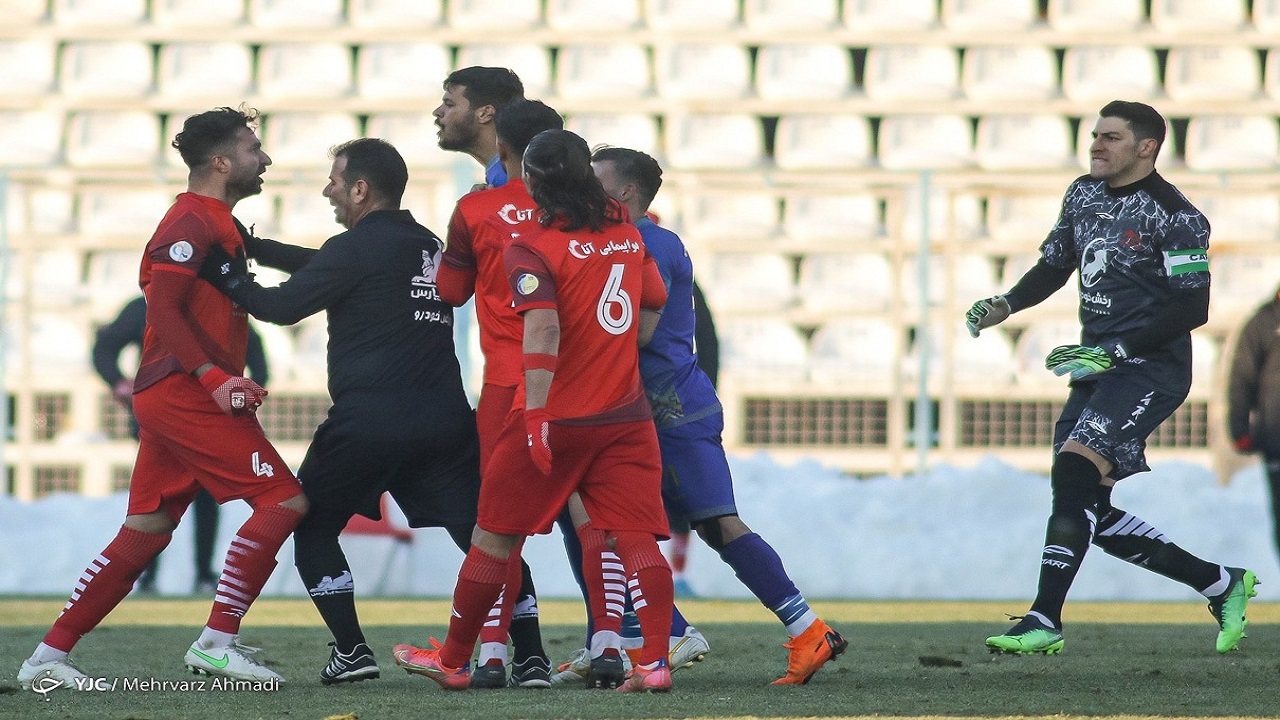 نقل و انتقالات فوتبال ایران - ۵ بهمن