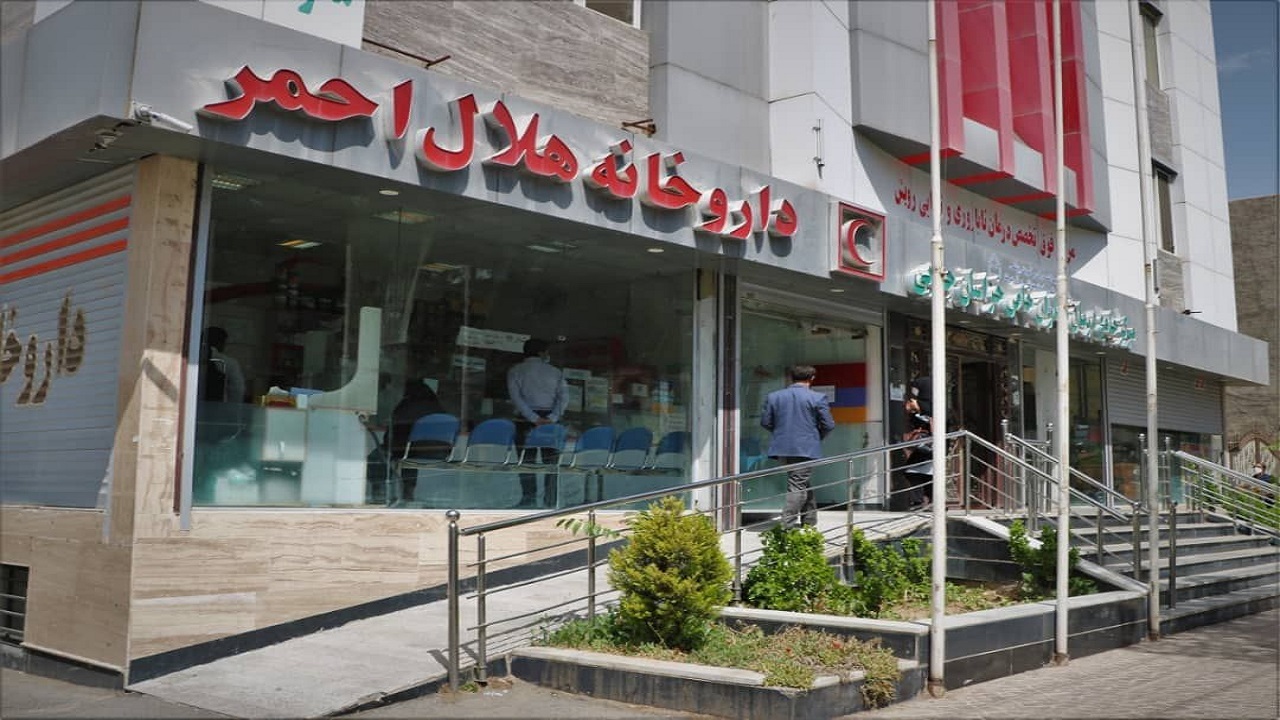 بهره مندی ۲ هزار و ۸۱۶ بیمار نیازمند از خدمات هلال احمر
