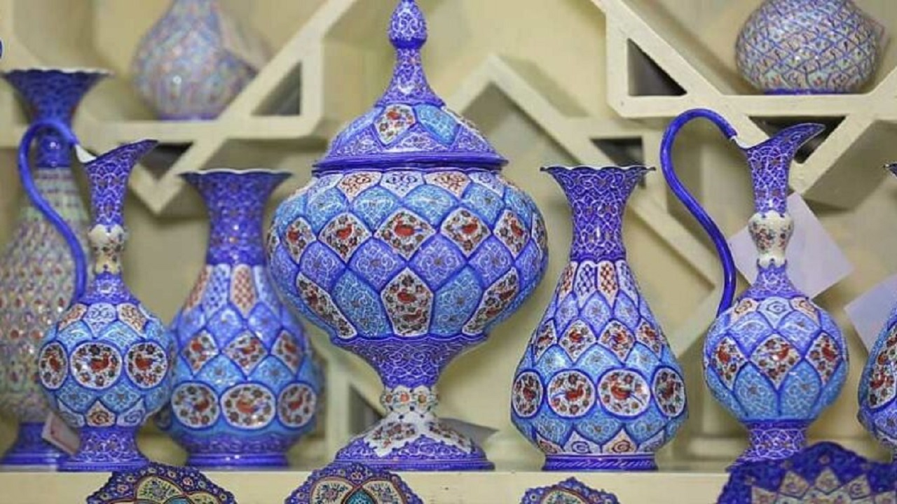 هنرمندان ٣١ استان کشور در نمایشگاه ملی صنایع دستی حضور دارند