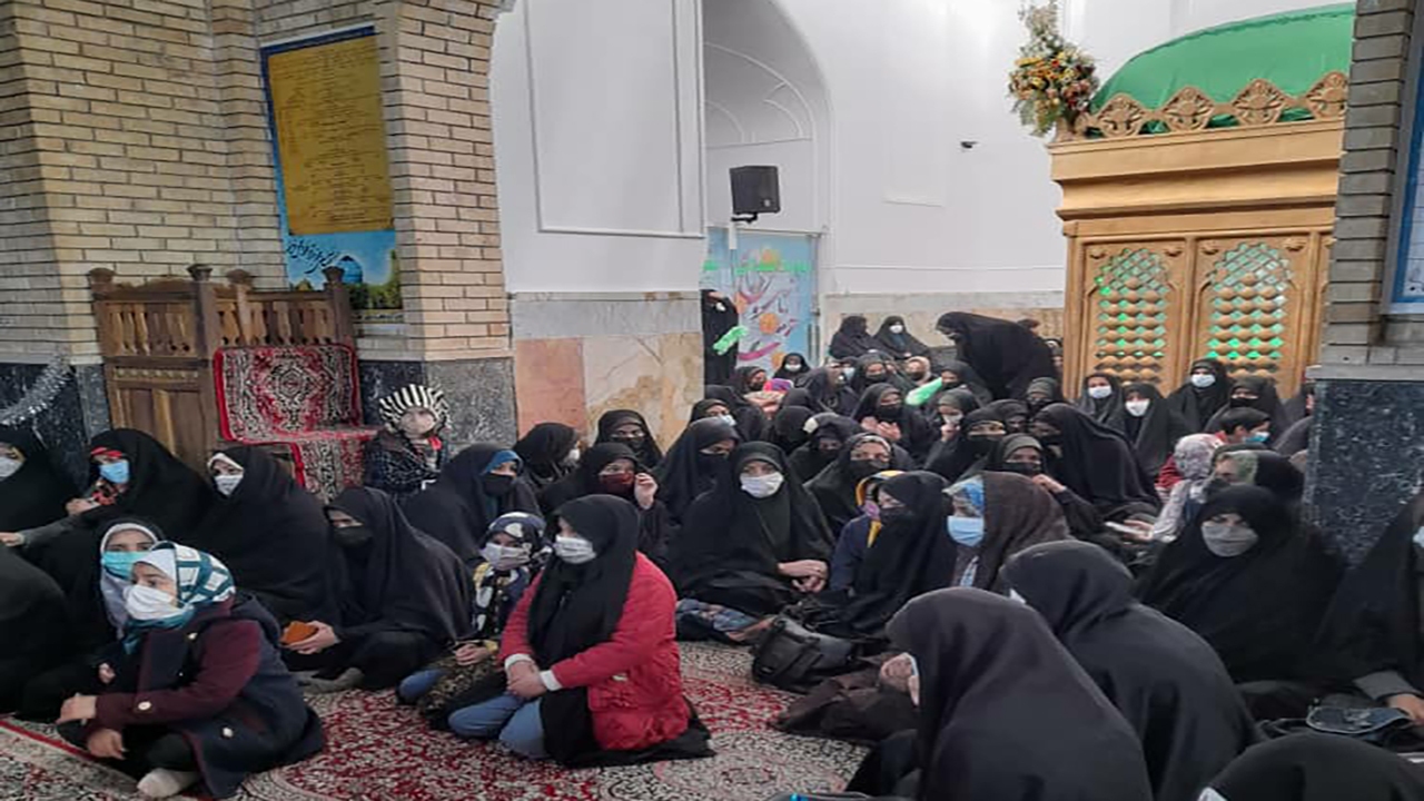 ثبت نام ۱۸۰ دانش آموز کوهبنانی در طرح مادران و دختران رضوی