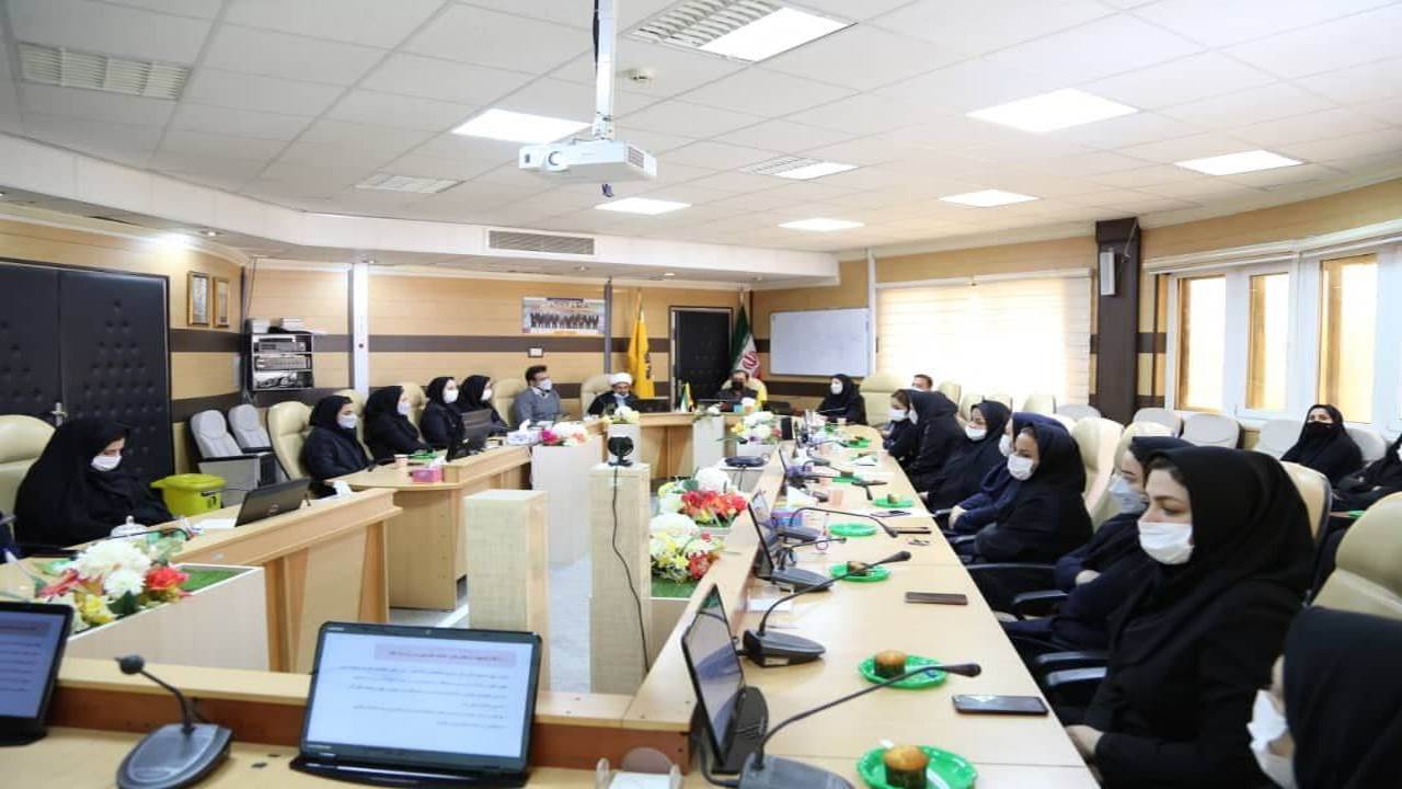 الگو‌گیری از شخصیت کامل حضرت زهرا (س) برای تمام زنان مایه سعادت است
