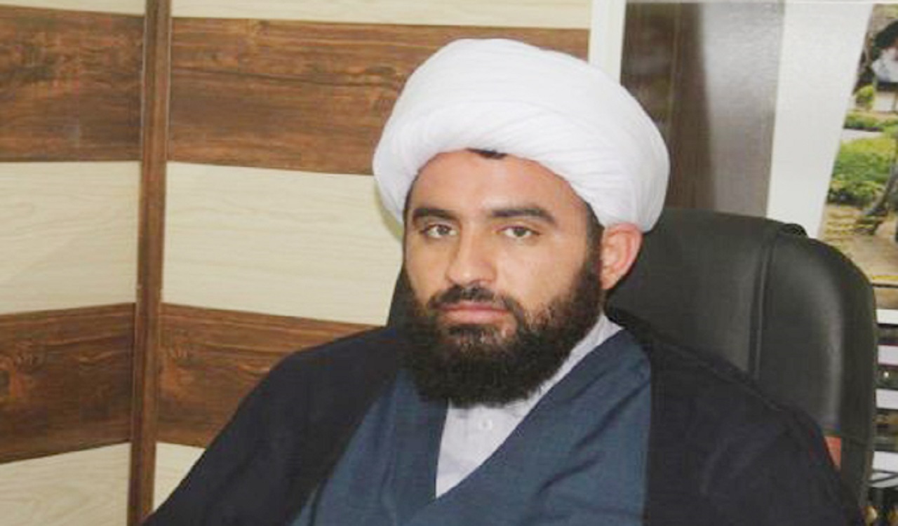 کم کردن فاصله طبقاتی از اهداف انقلاب است