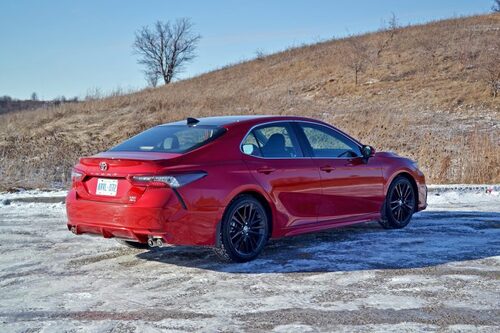 مقایسه تویوتا کمری AWD با کیا K5 AWD