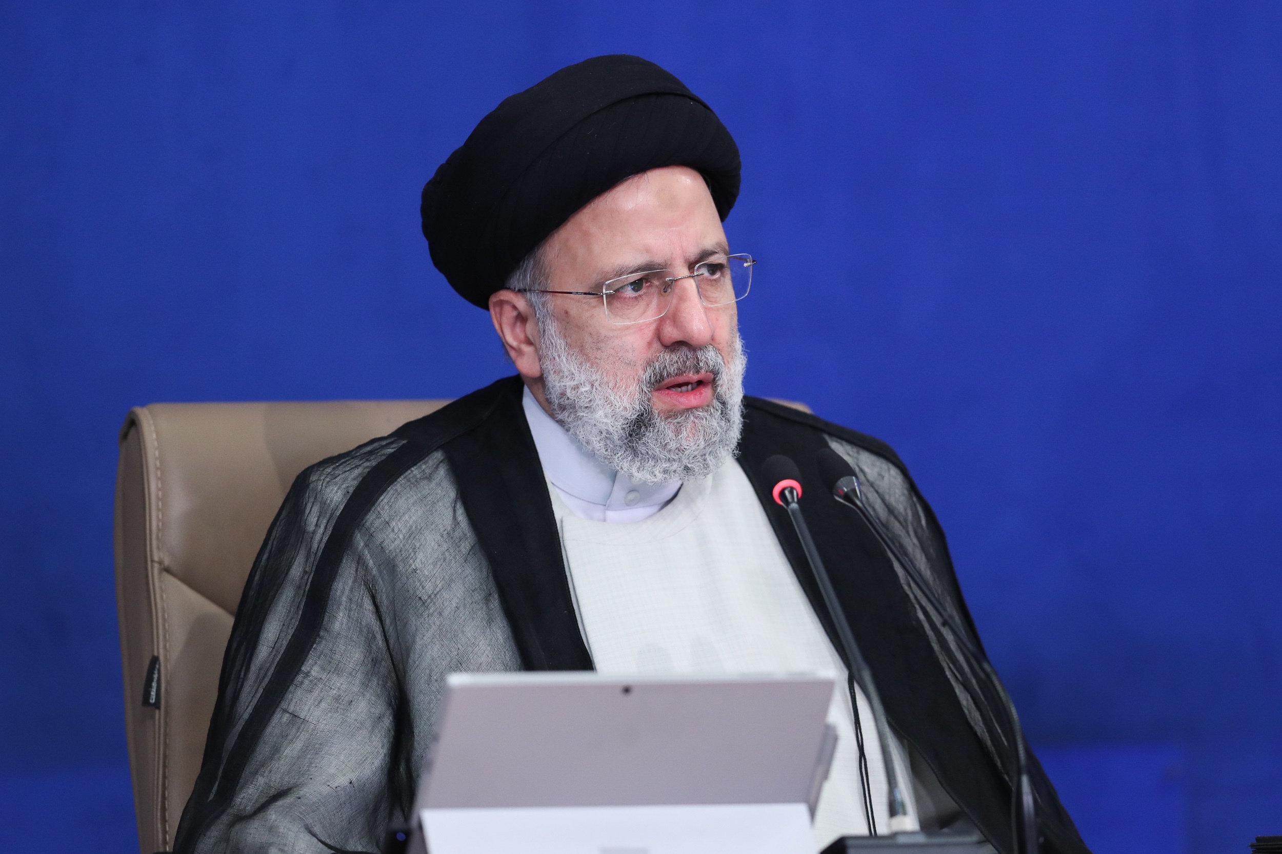 رئیس‌جمهور: حتی یک ساعت کوتاهی در مبارزه با گران‌فروشی جایز نیست