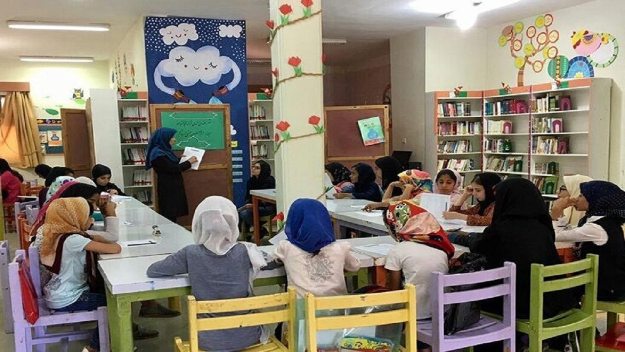 مهرواره هنری و ادبی چشمه مهتاب در کردستان برگزار می‌شود