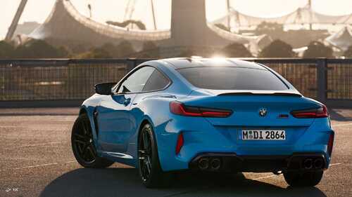 بی ام و M8 Competition 2022 با صفحه نمایش اطلاعات سرگرمی بزرگتر معرفی شد.