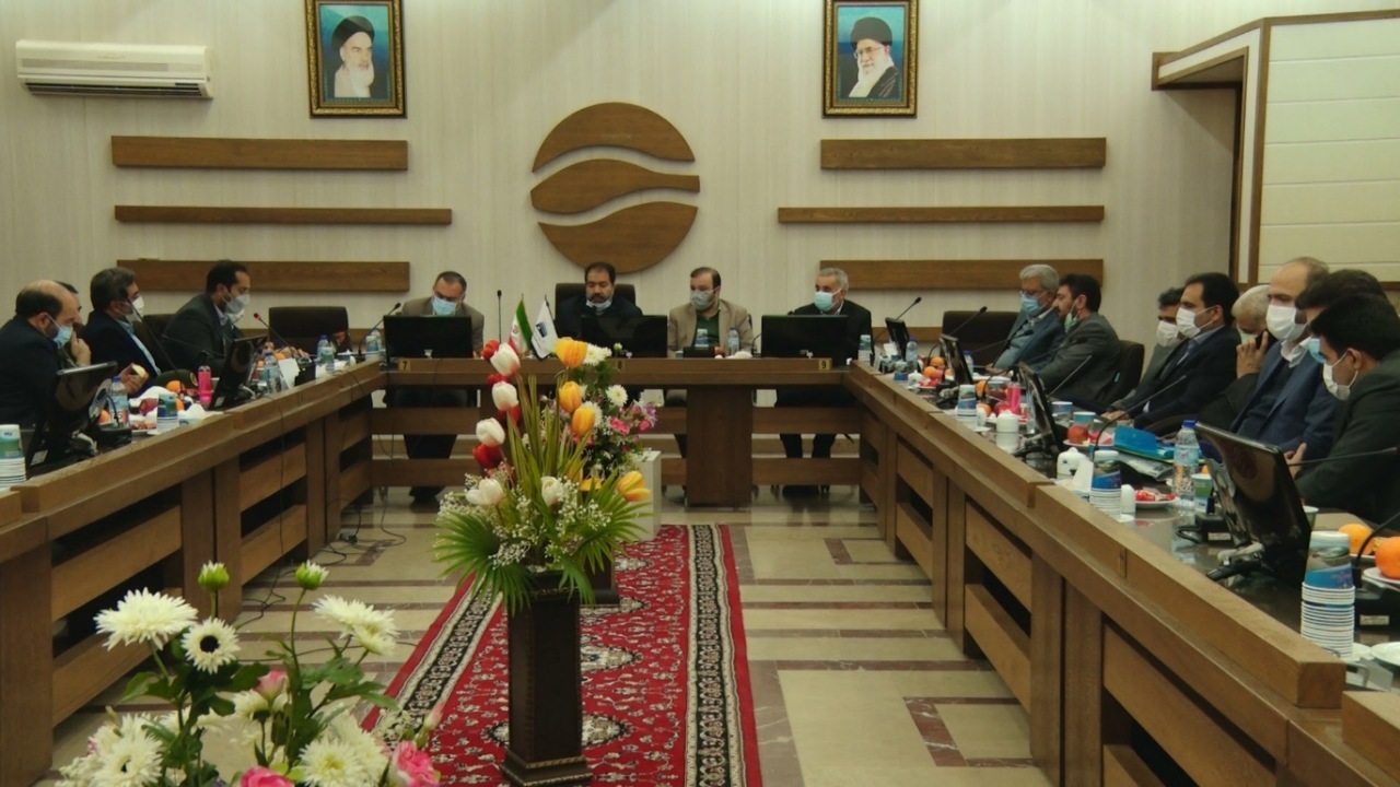 بازگشایی زاینده‌رود در گرو توافق کشاورزان شرق و غرب اصفهان