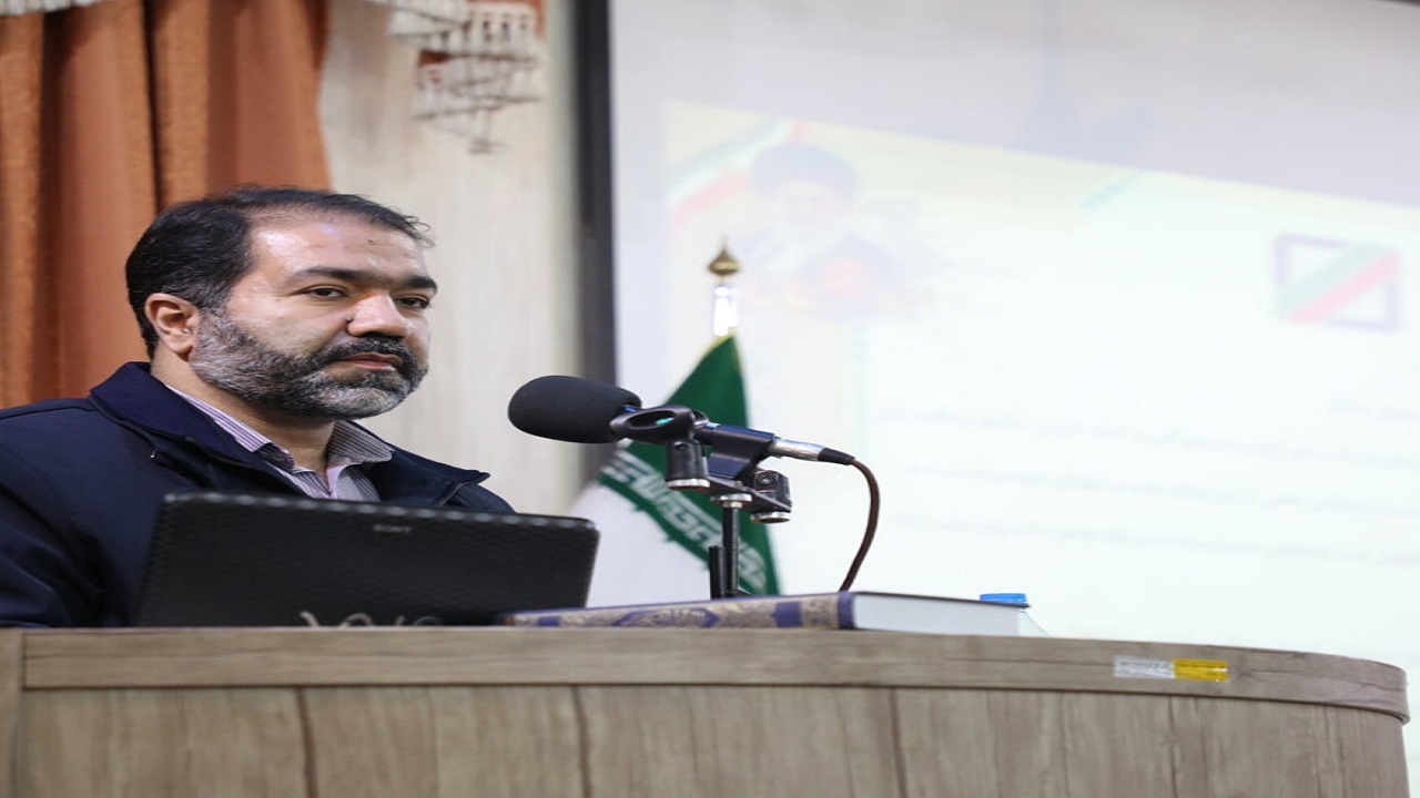 زمینه سازی برای اشتغال جوانان وظیفه مسئولان است
