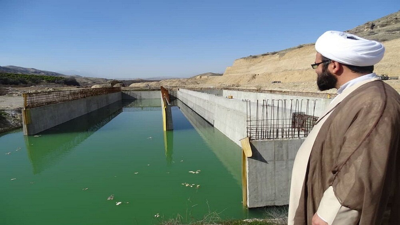 ضرورت سرعت بخشی طرح انتقال آب به دشت باشت