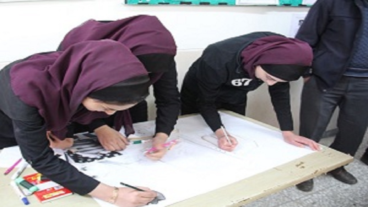 طرح آموزش رایگان هنر در گتوند برگزار می‌شود